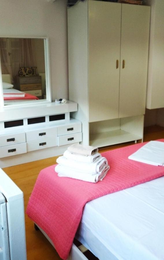 "Villa Kanavos" Apts マタラ エクステリア 写真